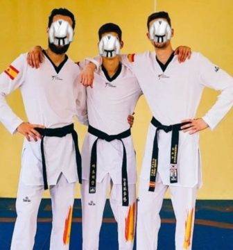 dobok taekwondo